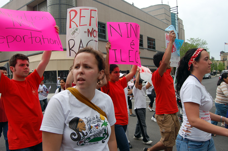 Thousands Take the Streets of Chicago Protesting for Immigration Reform