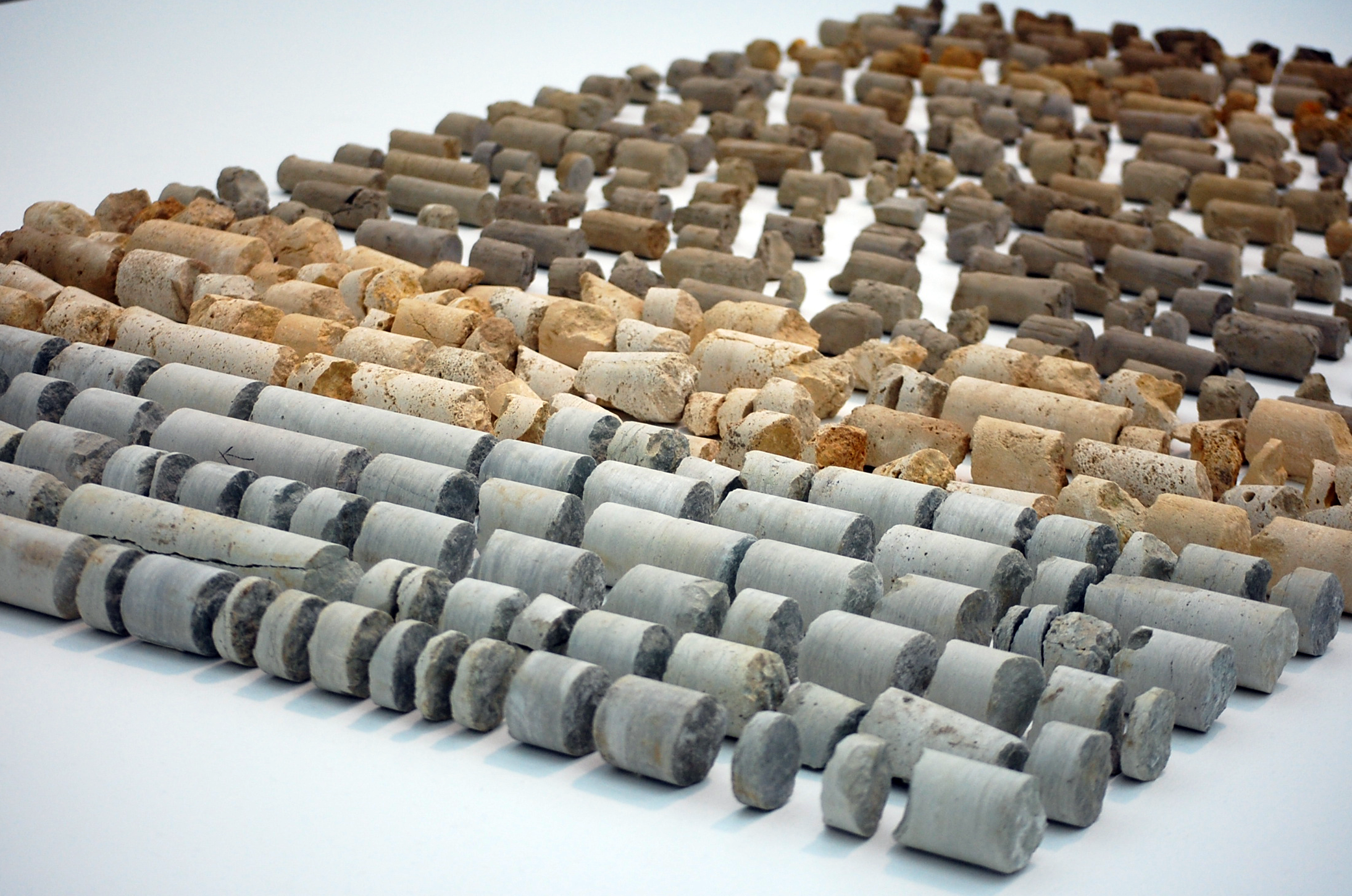 In world of digital bustle, simplicity fights for rejuvination