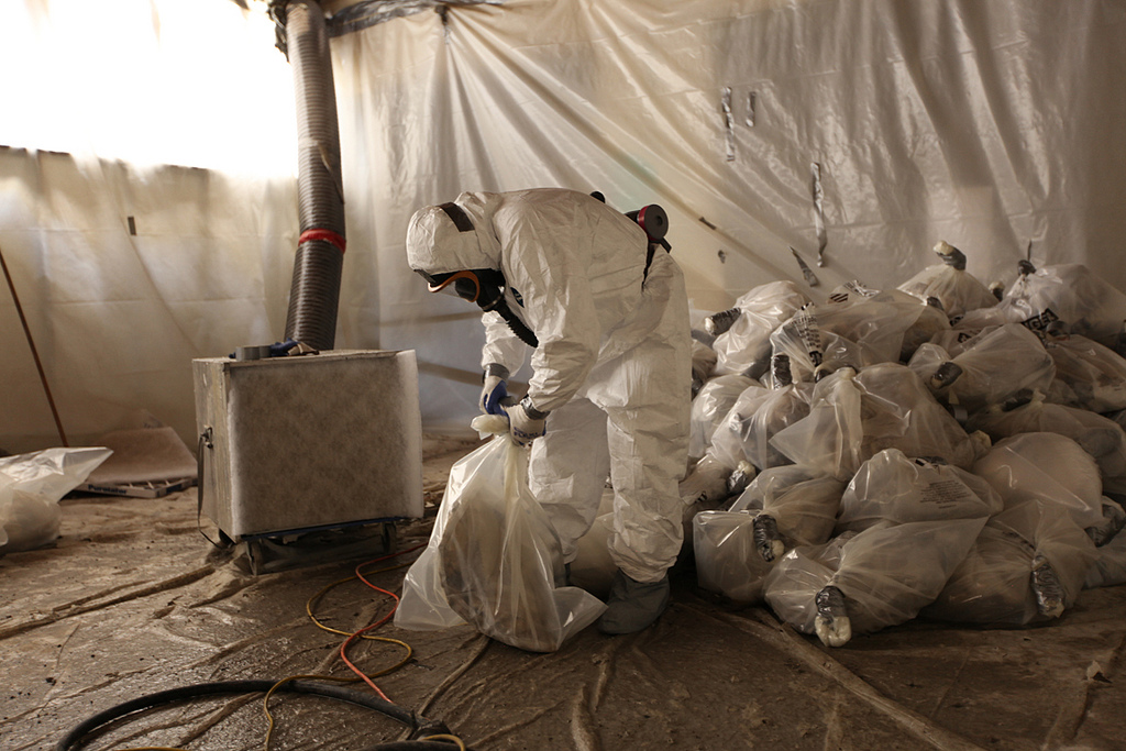 Asbestos Still a Threat, CDC Says